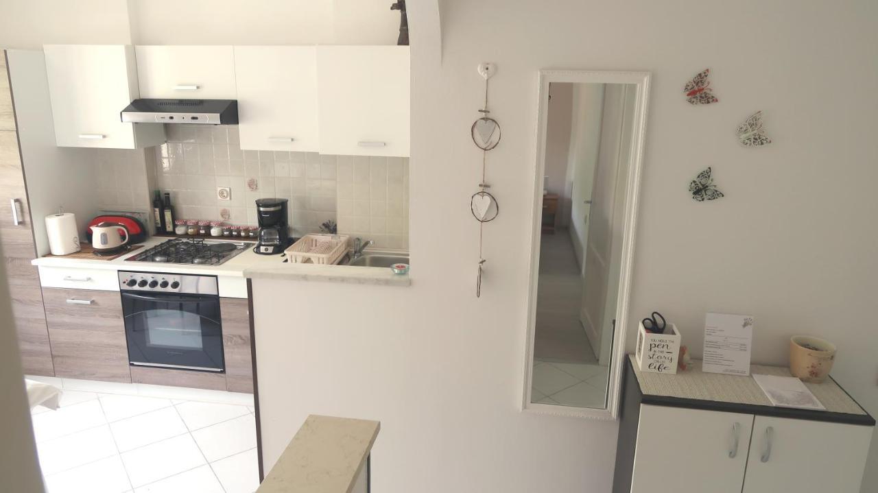 Adria Apartment Rijeka Buitenkant foto